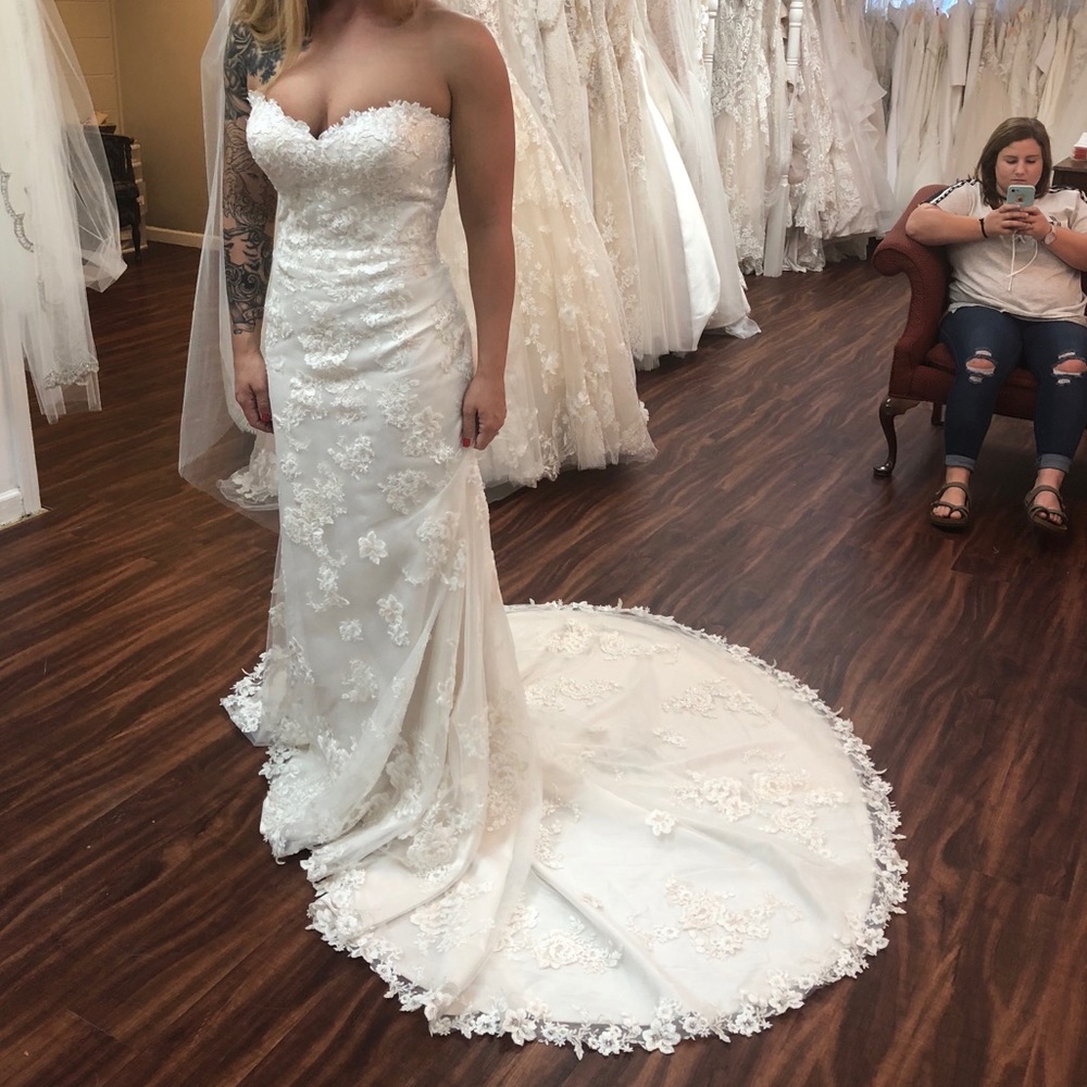 MAGGIE SOTTERO "ROSALEIGH" Wedding Gown